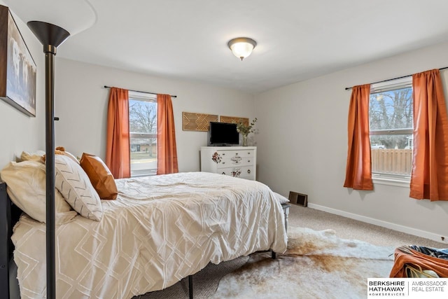 bedroom featuring carpet floors