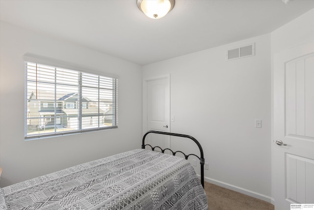 bedroom with carpet flooring