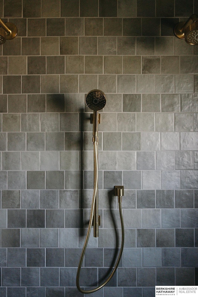 room details with a tile shower