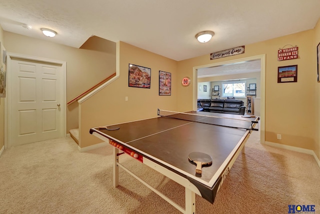 recreation room featuring carpet floors