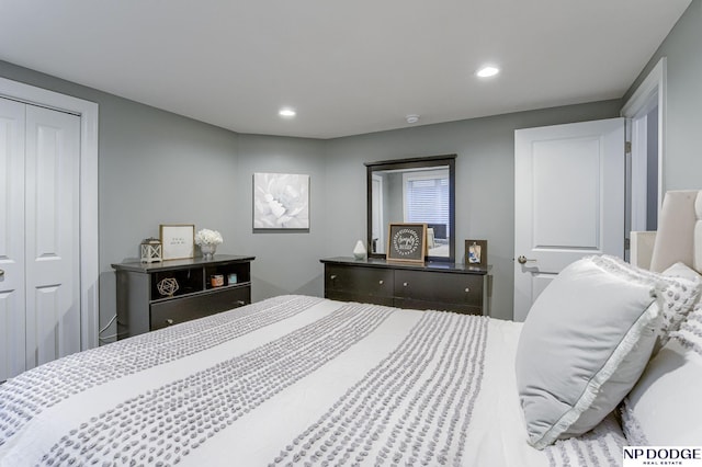 bedroom featuring a closet