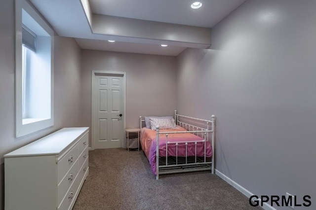 bedroom featuring carpet floors