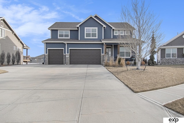 view of front of property featuring a garage