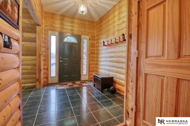 entryway featuring log walls