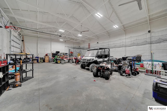 garage featuring ceiling fan