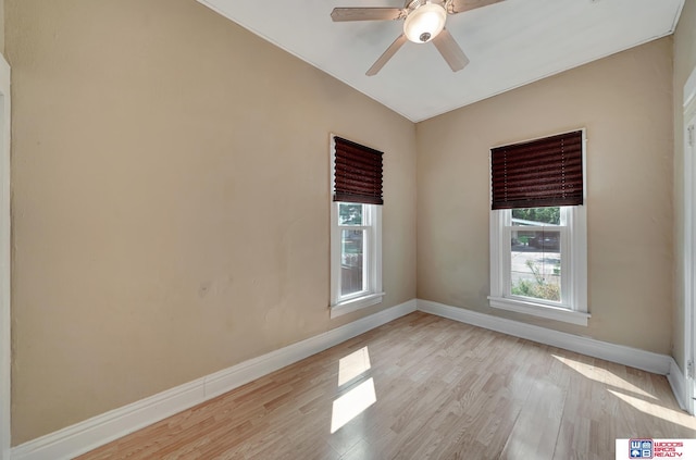 unfurnished room with light hardwood / wood-style floors and ceiling fan