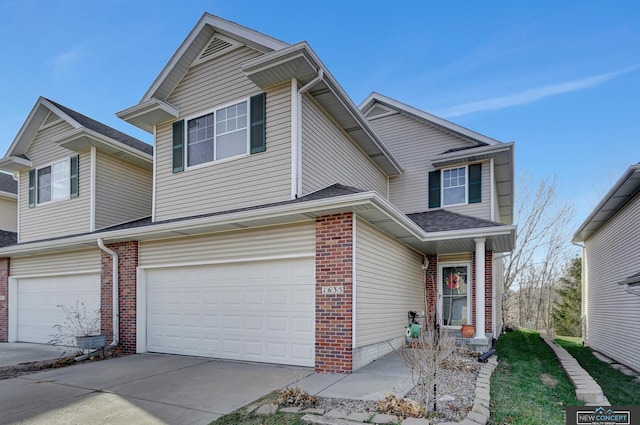 view of front of property featuring a garage