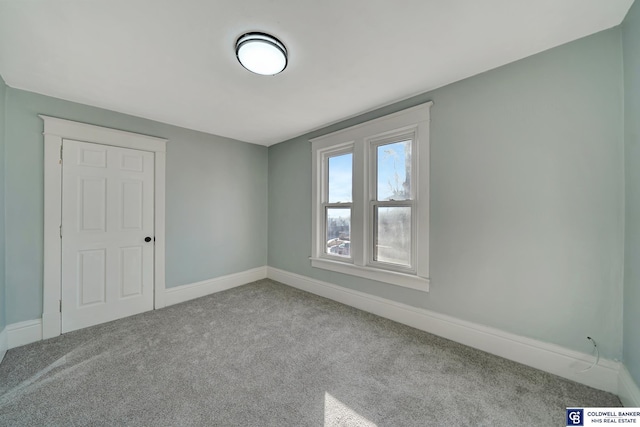 view of carpeted spare room