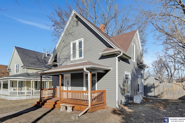 view of front of house with covered porch