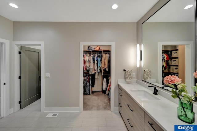 bathroom with vanity