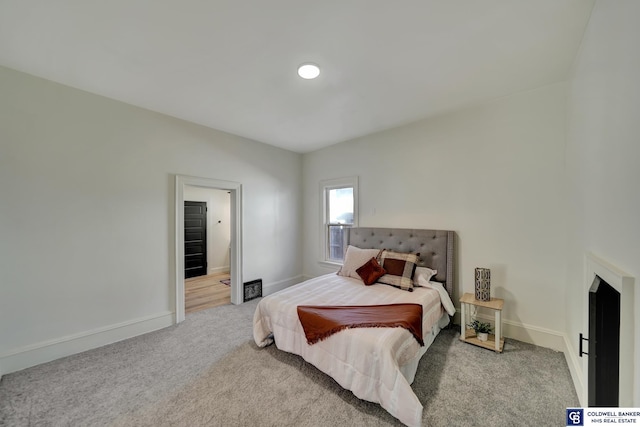 bedroom featuring carpet floors