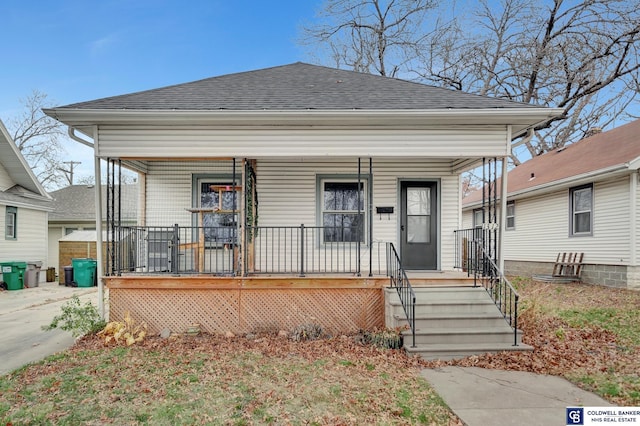 bungalow-style home with covered porch