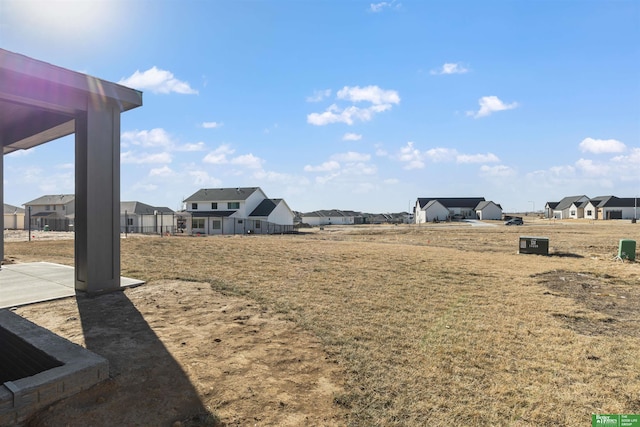 view of yard with a residential view