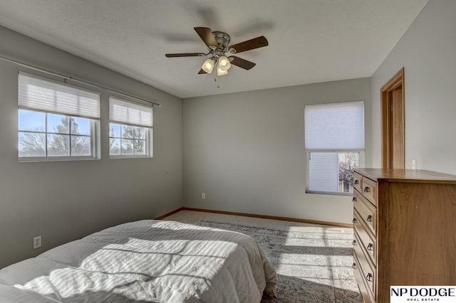 bedroom with ceiling fan