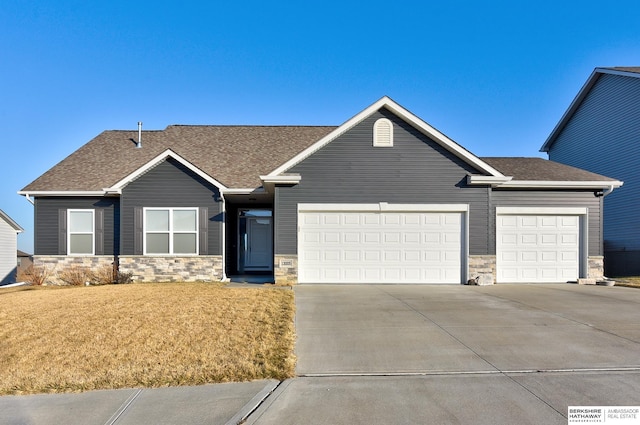 view of front facade with a garage