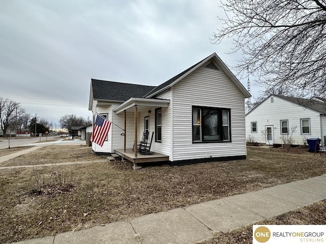 bungalow-style home featuring a porch