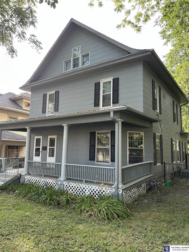 view of front facade featuring a porch