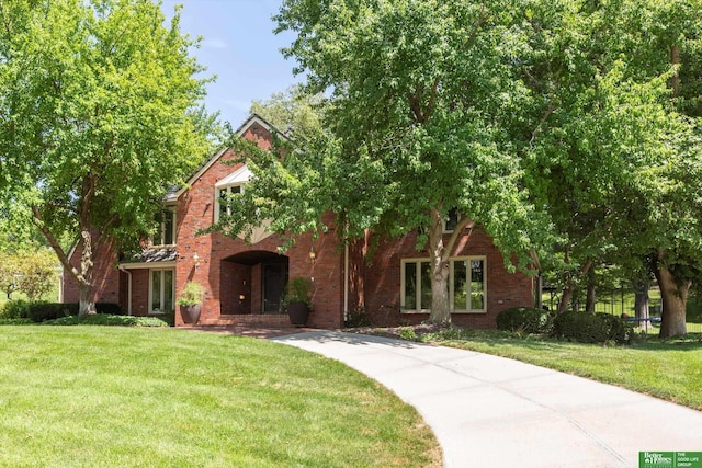 view of front of home with a front yard