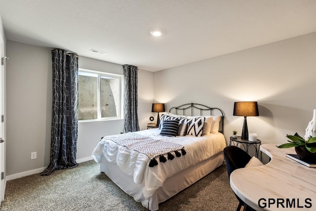 bedroom featuring carpet floors