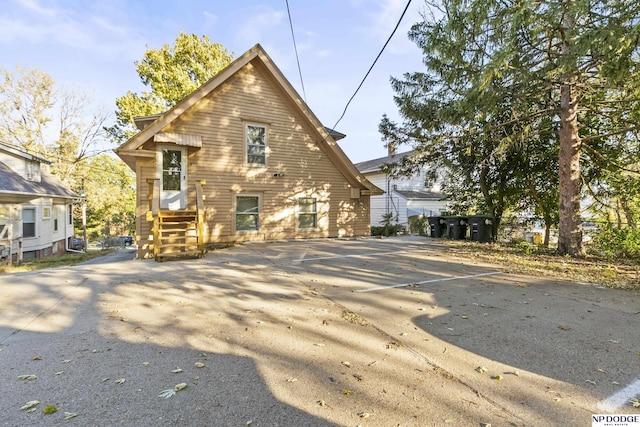 view of front of house