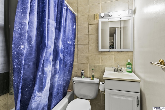 full bathroom featuring toilet, shower / tub combo, tile walls, vanity, and decorative backsplash