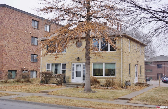 view of front of house