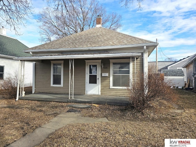 bungalow featuring covered porch