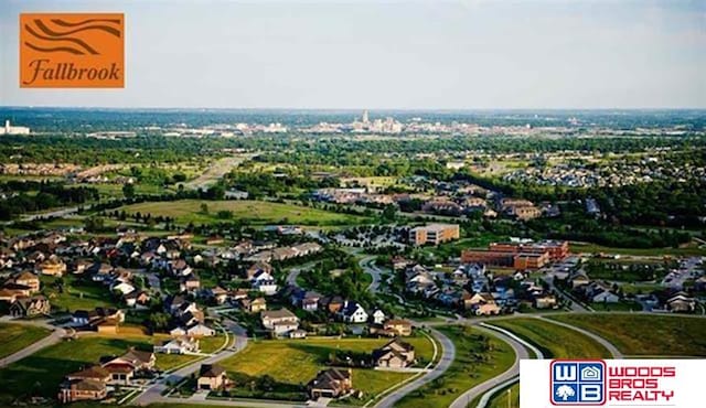 957 Pine Grove Ln, Lincoln, NE 68521
