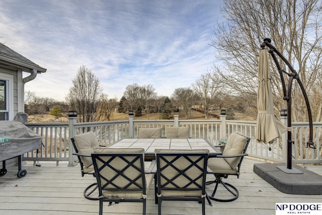 view of wooden deck