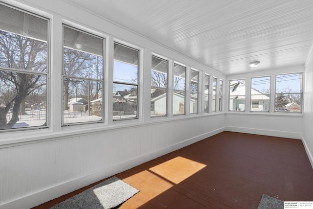 view of unfurnished sunroom