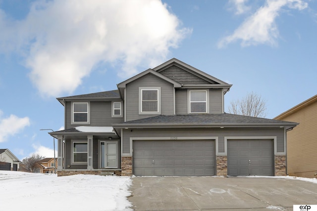 view of front of property featuring a garage