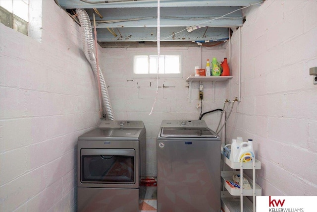 laundry area with washer and clothes dryer