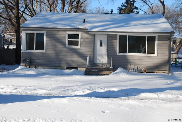 view of front of property with entry steps