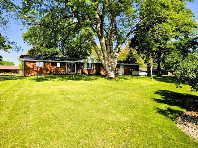 504 N Plum St, Shickley, NE 68436 - view of grassy yard