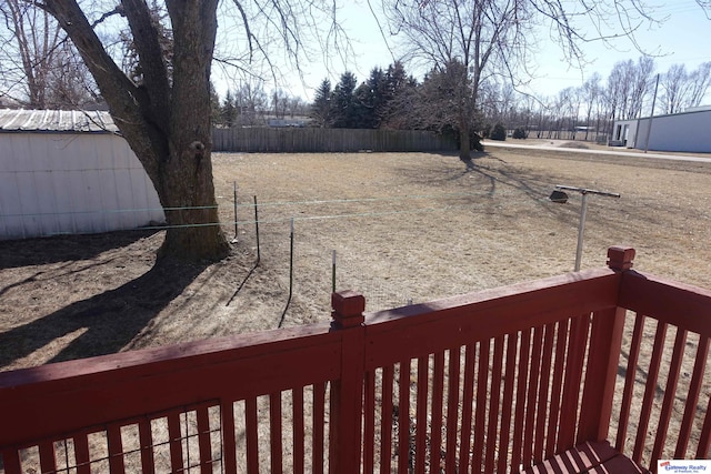 view of yard featuring fence