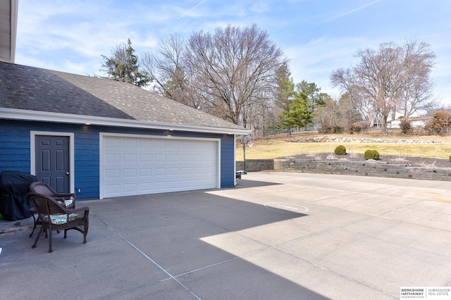 view of detached garage