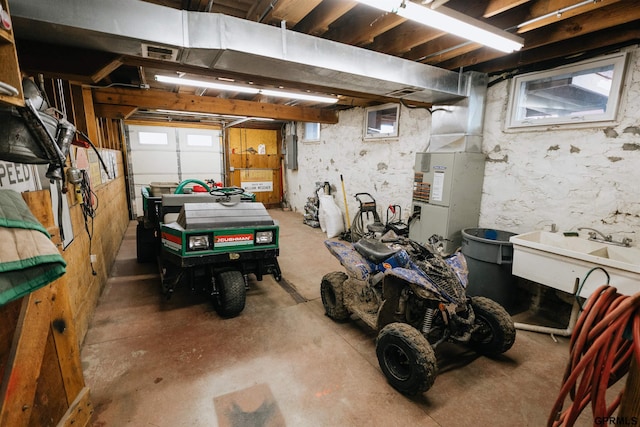 garage with heating unit