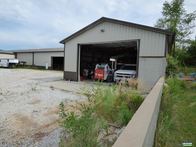 detached garage with driveway