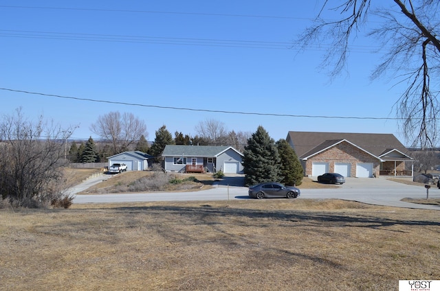 Listing photo 3 for 9504 Forest Ln, Plattsmouth NE 68048