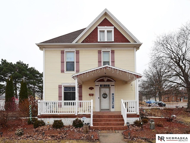 view of front facade with a porch