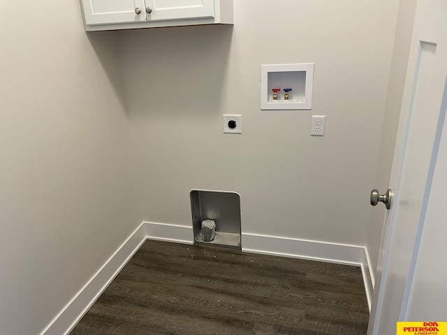 washroom with hookup for a washing machine, hookup for an electric dryer, dark wood-style flooring, baseboards, and cabinet space