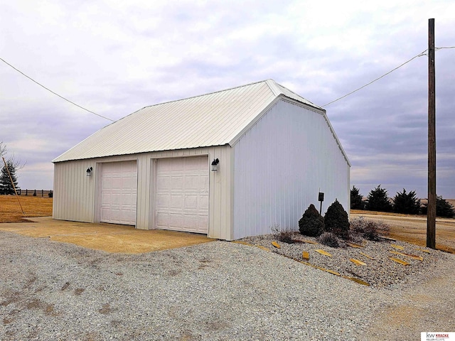 view of detached garage