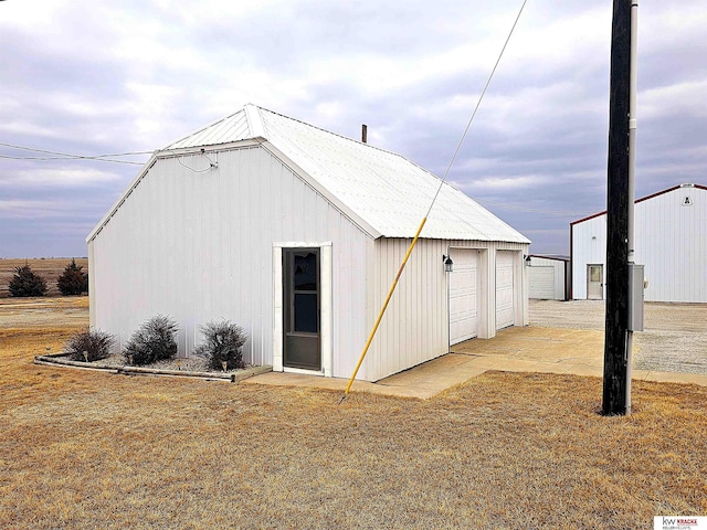 view of outbuilding featuring an outdoor structure