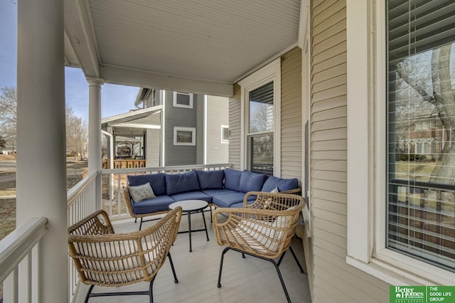 balcony featuring an outdoor hangout area and covered porch