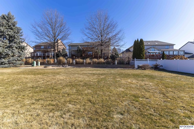 view of yard featuring fence