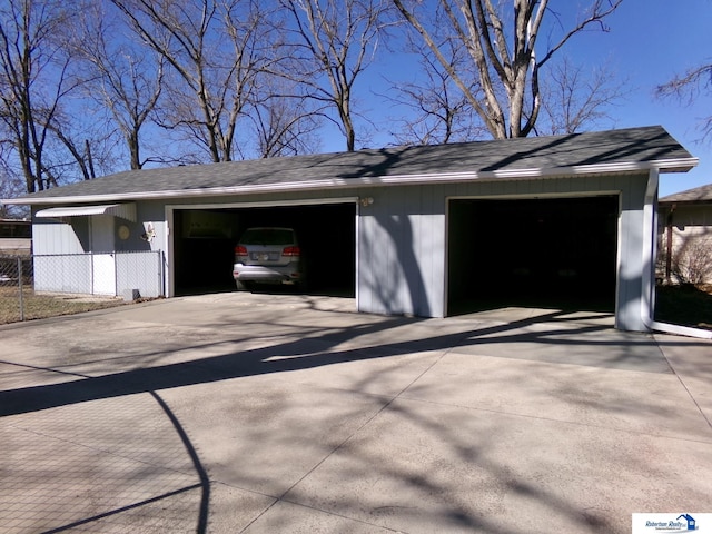 view of detached garage