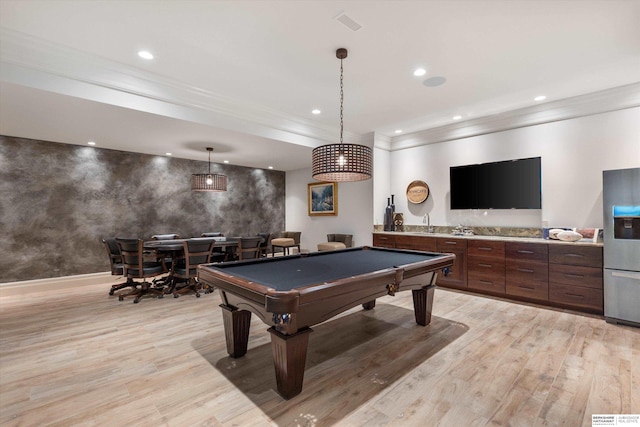 recreation room featuring recessed lighting, pool table, crown molding, and light wood-style floors