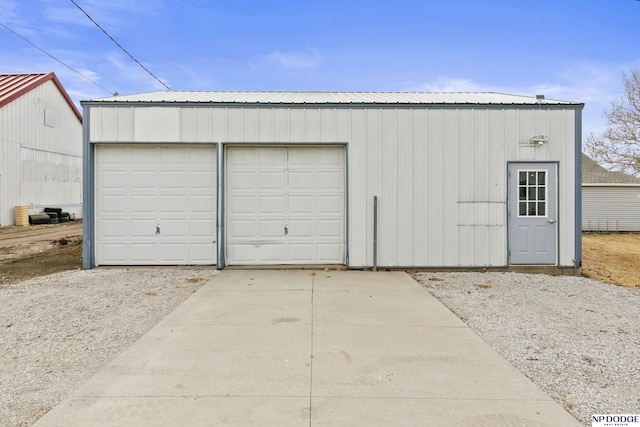 view of detached garage