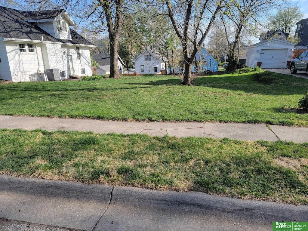 4617 Davenport St, Omaha, NE 68132