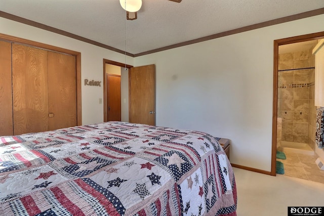 bedroom featuring a closet, a textured ceiling, baseboards, ceiling fan, and connected bathroom